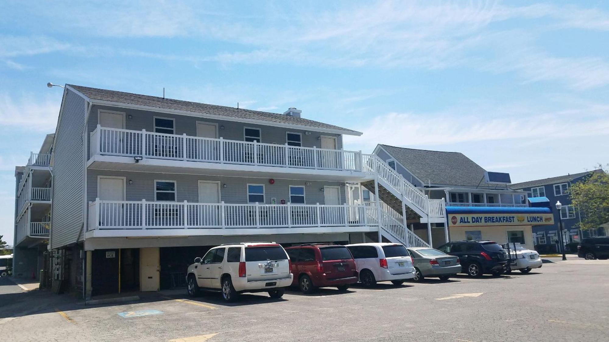 Atlantic Breeze Motel & Apartments Ocean City Dış mekan fotoğraf